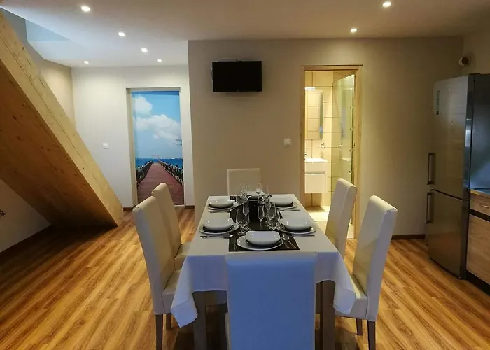 Room4U Apartment