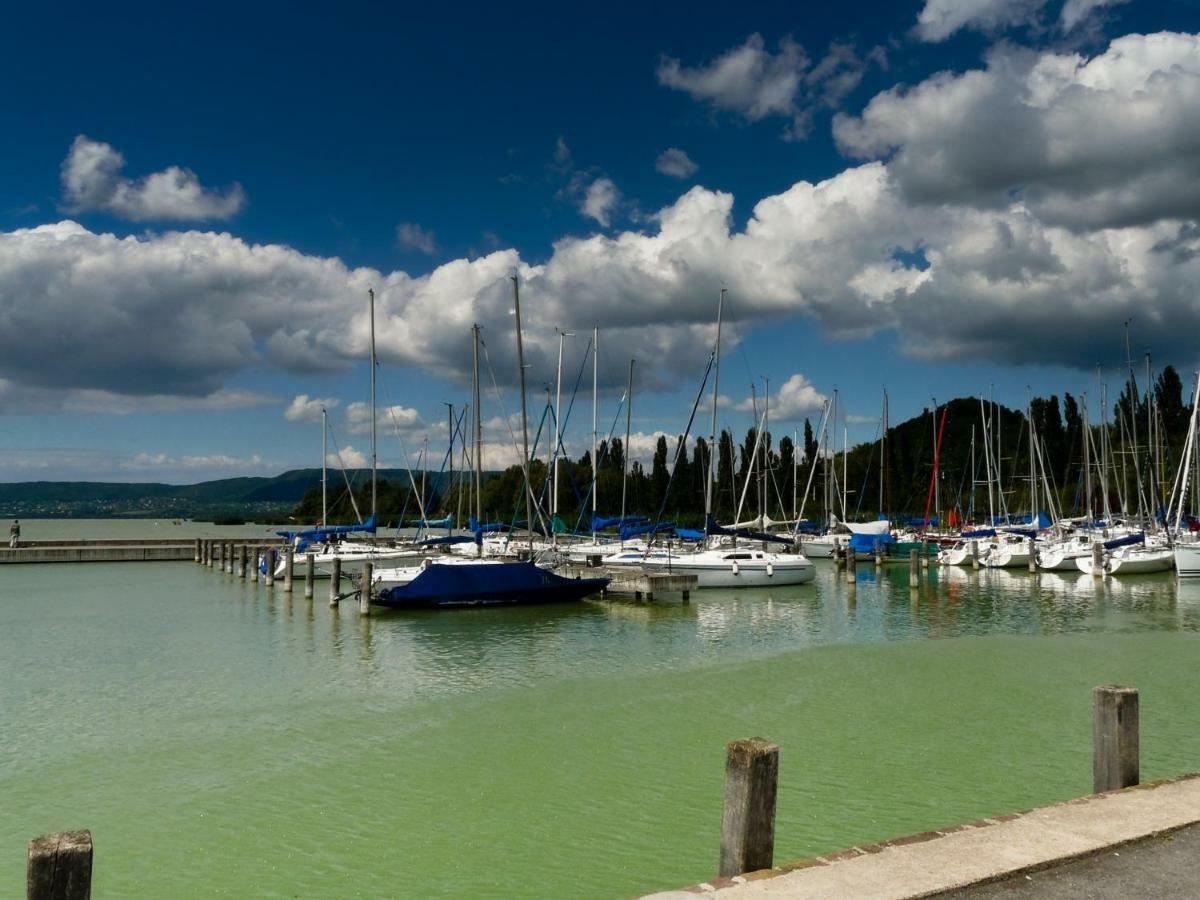 Room4u * Balatonszemes