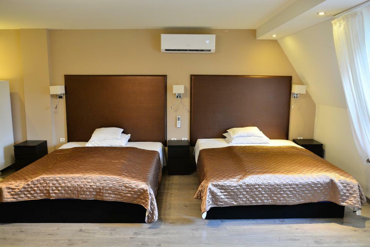 Room4u * Balatonszemes
